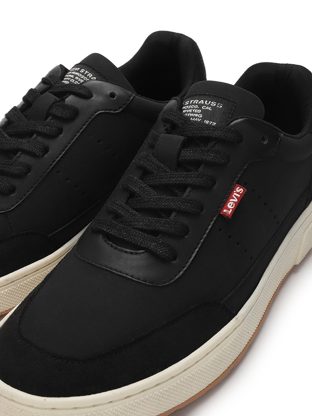 Men's Denver Black Casual Shoes - Detail View