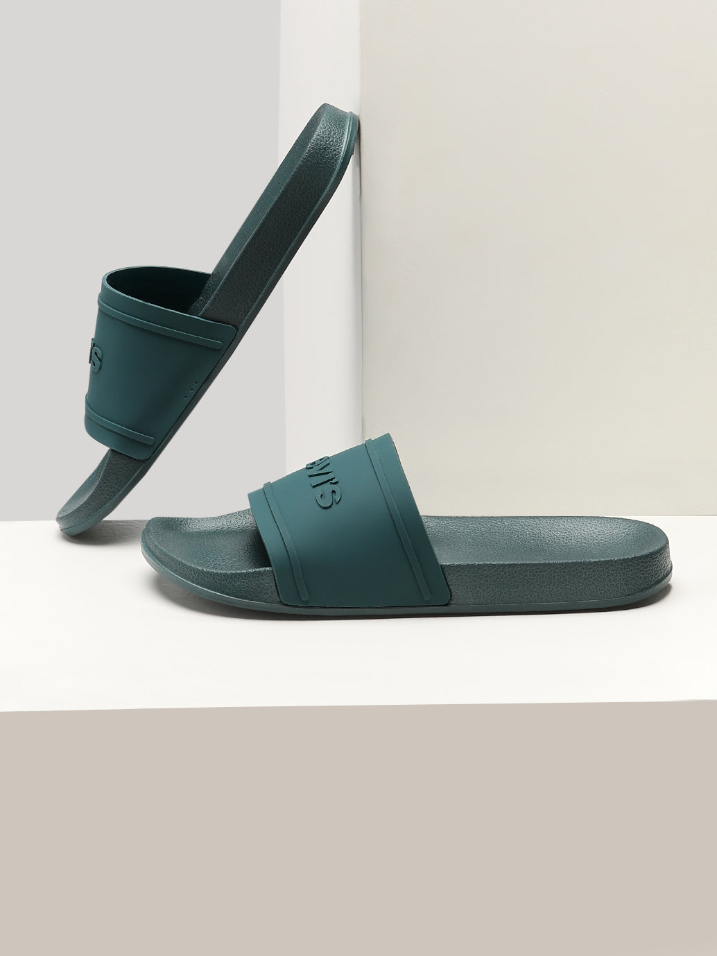 Men's Brand Logo Slides - Style View