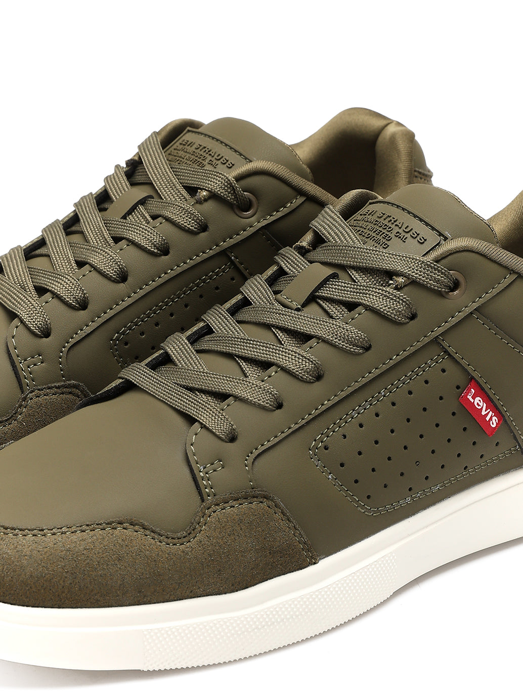 Men's Green Casual Sneakers - Detail View