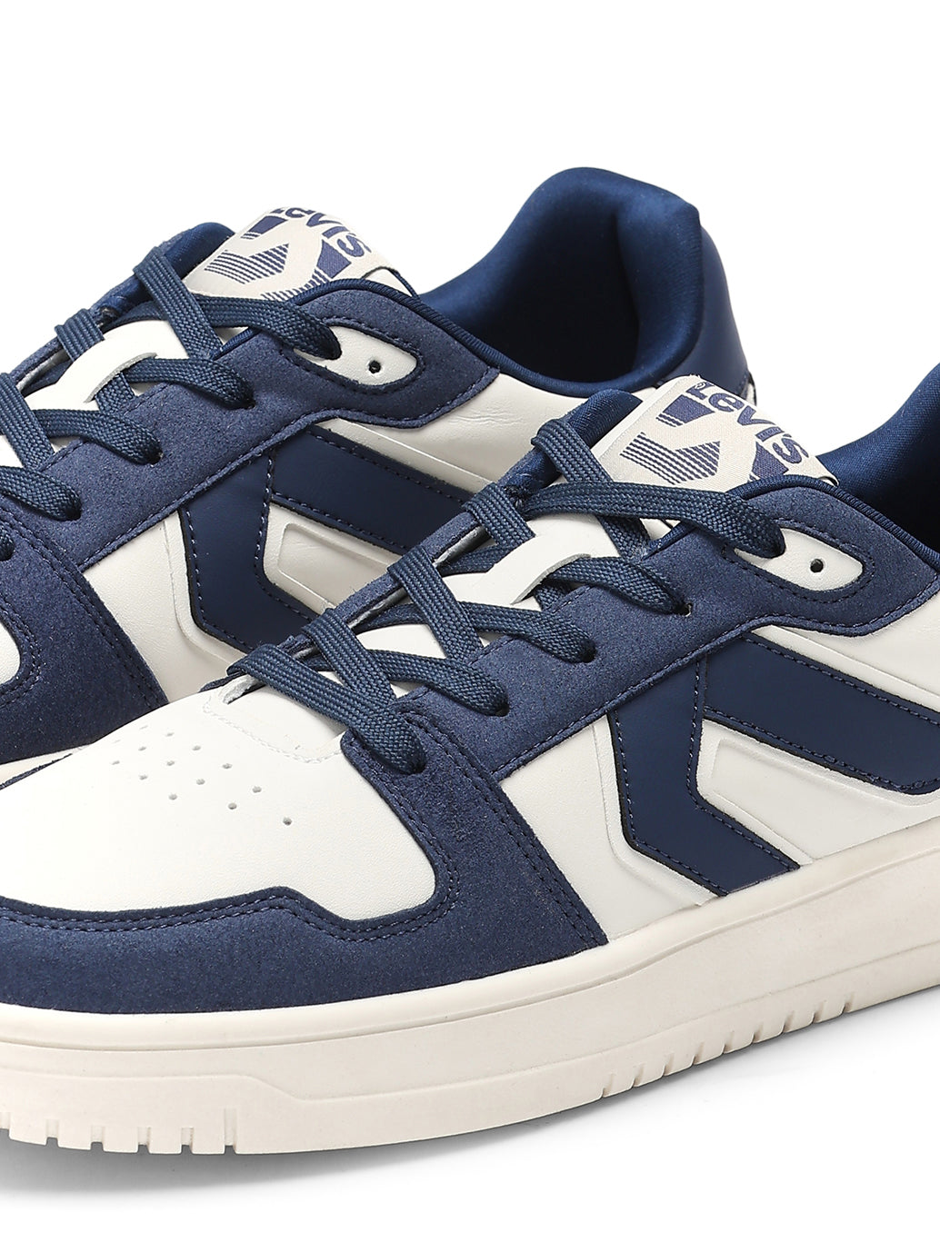 Men's Colorblock Casual Sneakers - Detail View