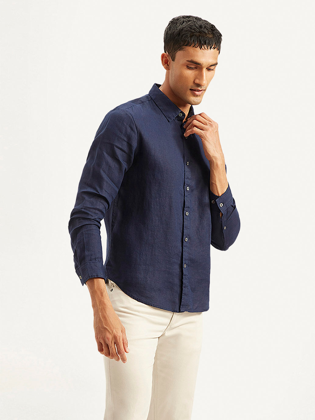 Men's Redloop Solid Regular Fit Linen Shirt - 8d3672325e14bb0cd0cfd199110bba76 View