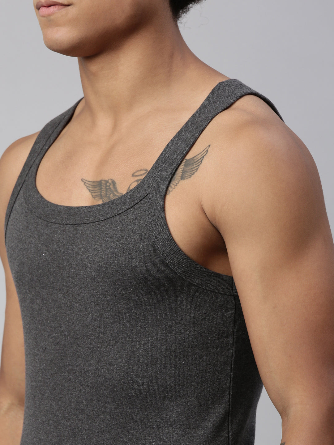 Men's Solid Vest