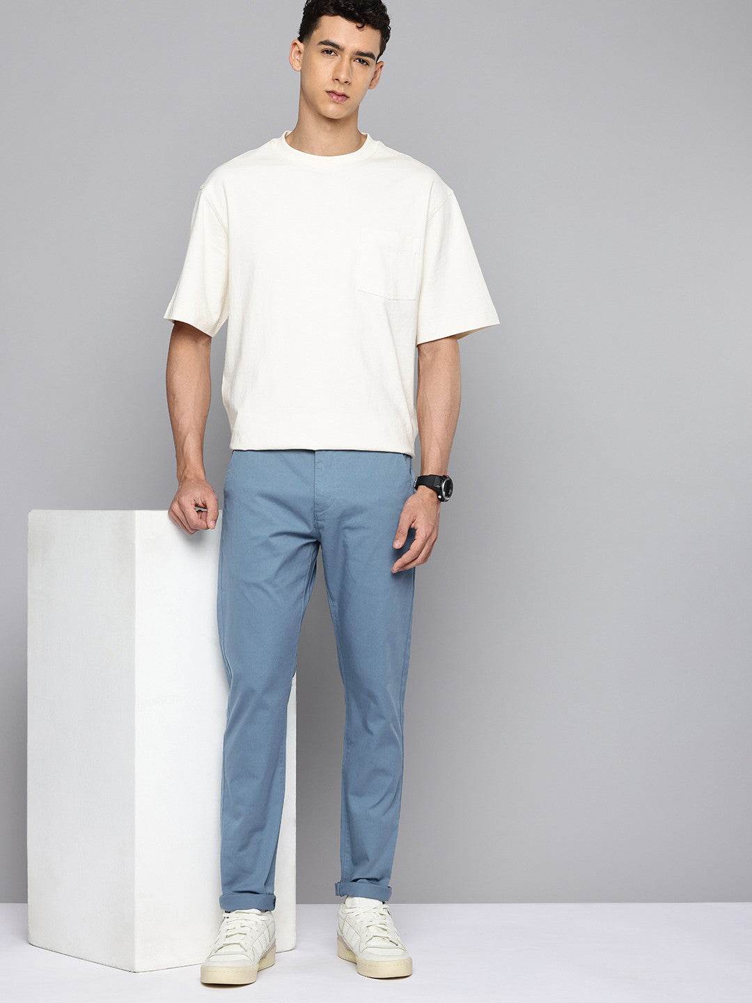 Men's 512 Blue Slim Tapered Fit Trousers