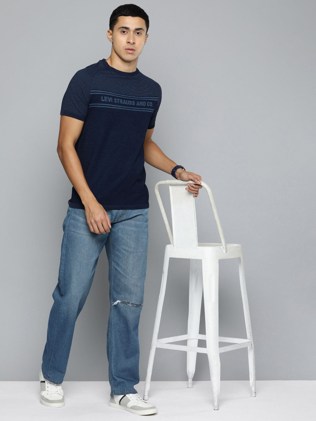 Men's 551 Blue Loose Fit Mid Rise Jeans