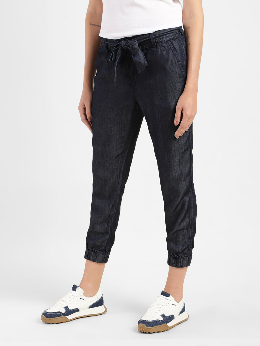 Women's High Rise Regular Fit Joggers – Levis India Store