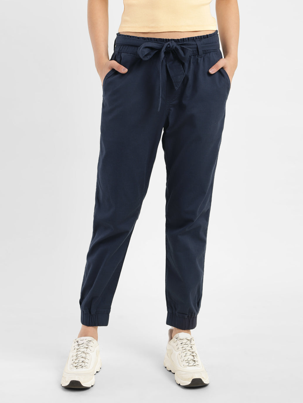 Women's Regular Fit Joggers – Levis India Store - Main Image