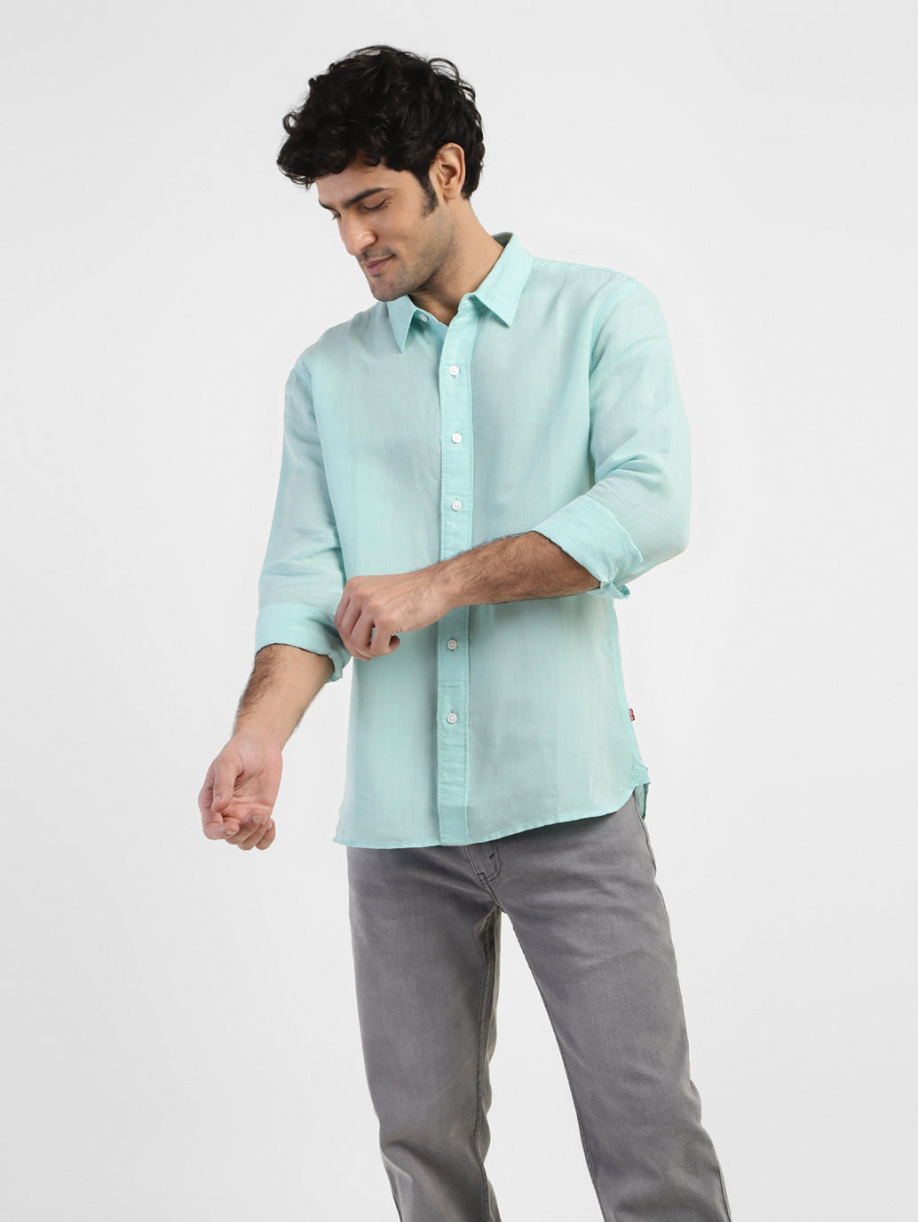 Men's Solid Spread Collar Linen Shirt