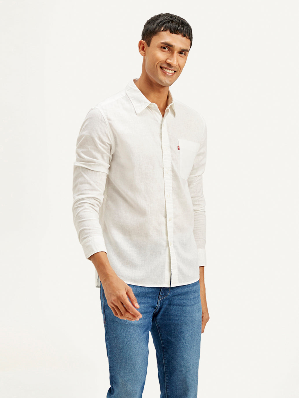 Men's Solid Slim Fit Linen Shirt - Side View