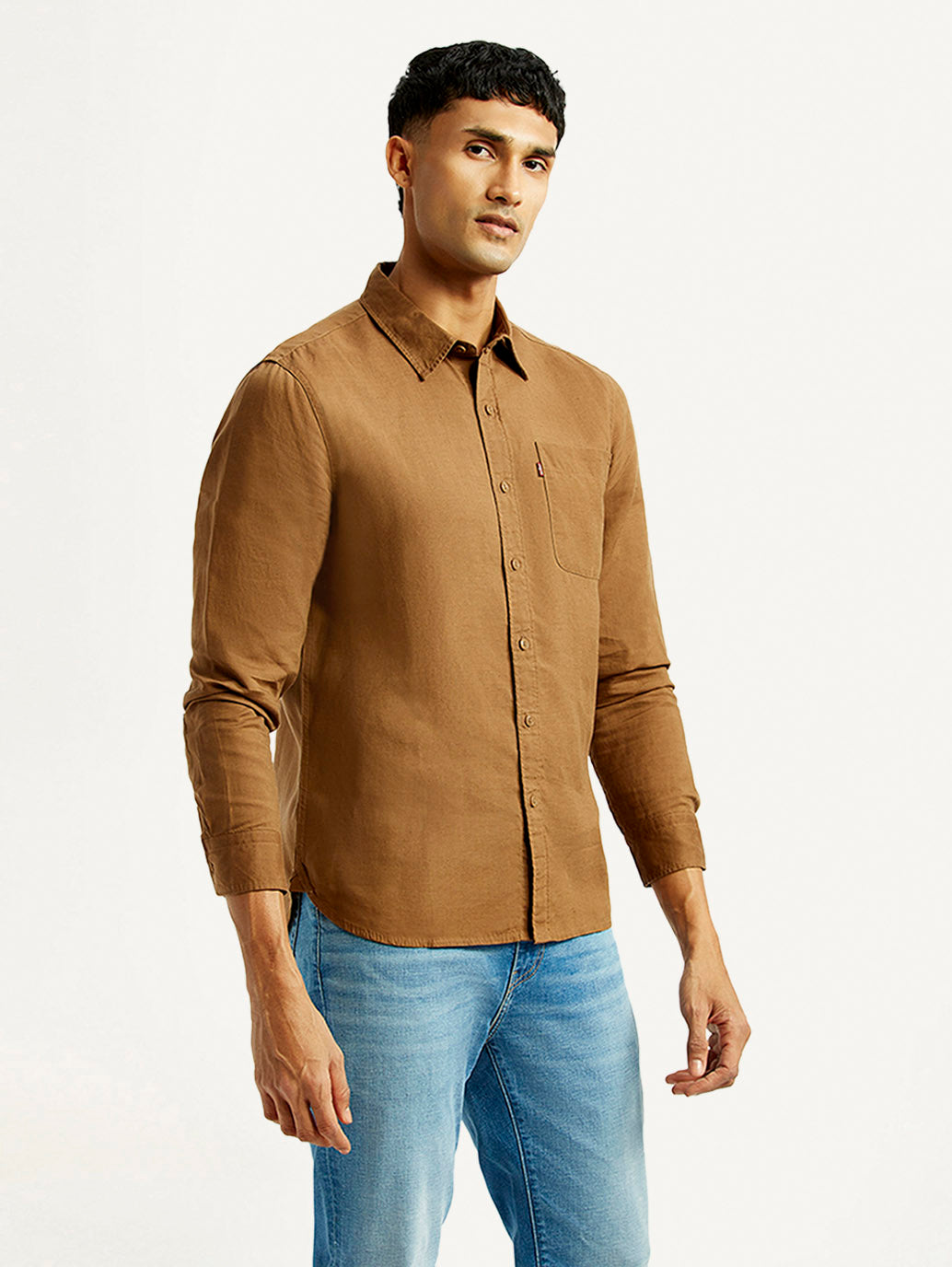 Men's Solid Slim Fit Linen Shirt - Side View