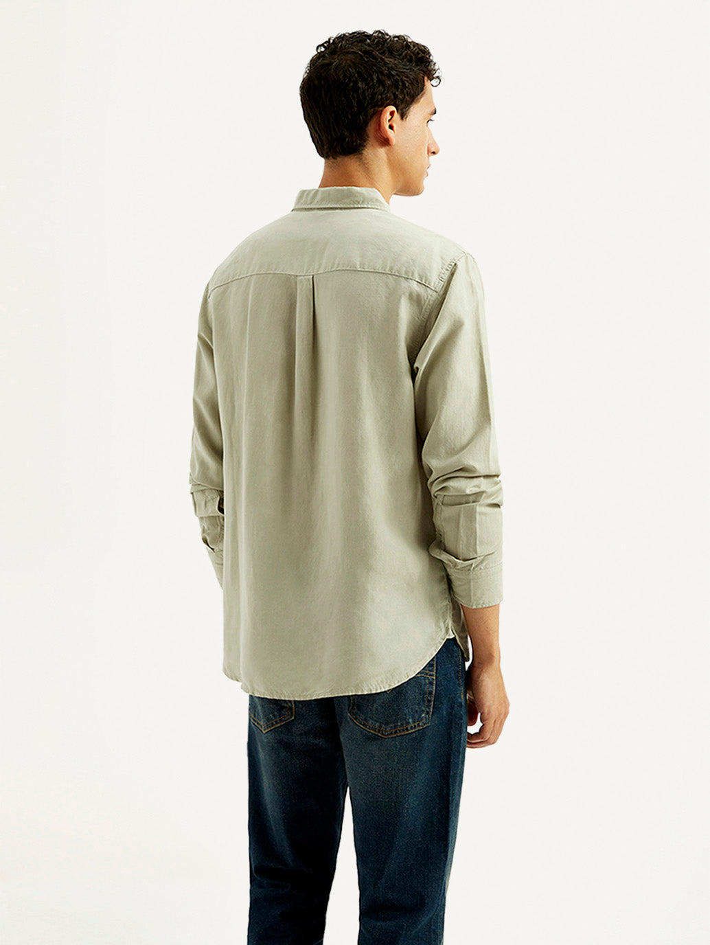 Men's Solid Slim Fit Linen Shirt - Back View