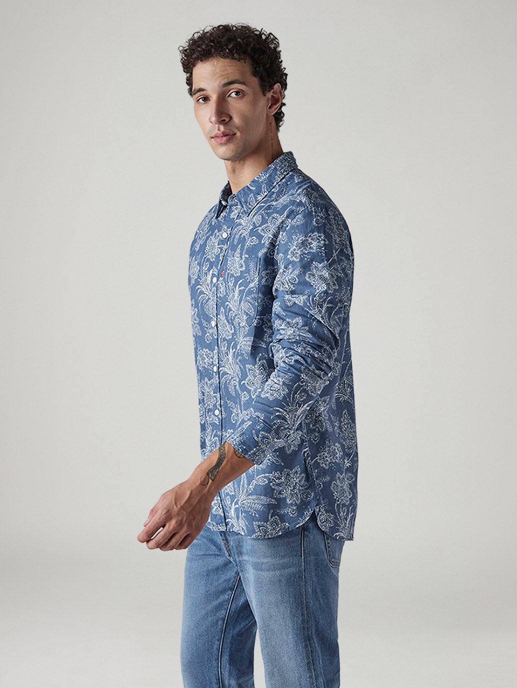 Men's Floral Slim Fit Linen Shirt - Side View