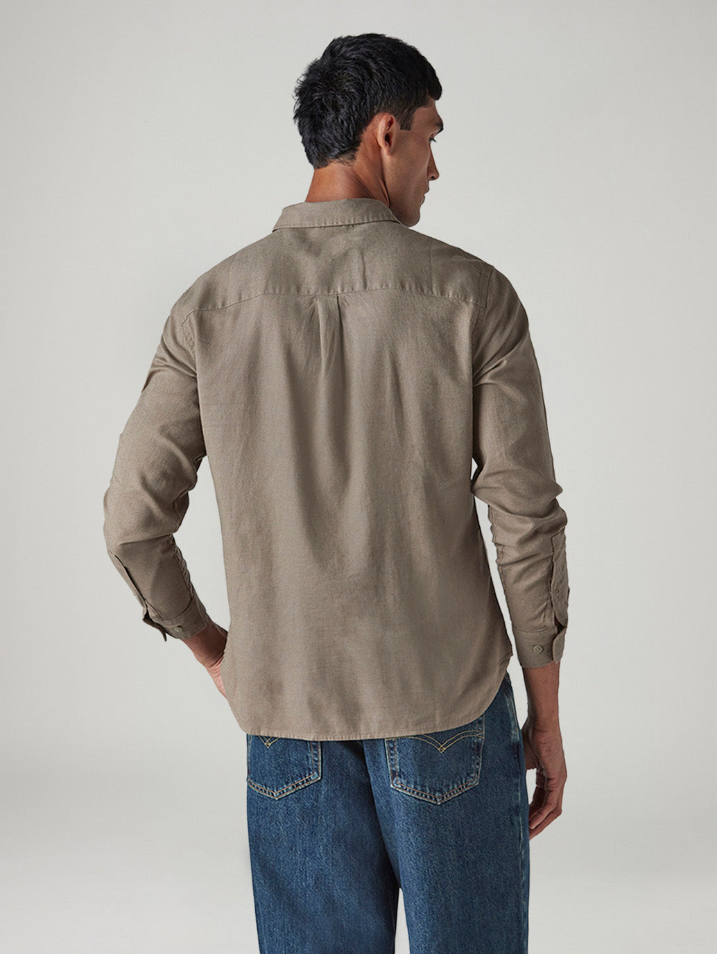 Men's Solid Slim Fit Shirt - Back View