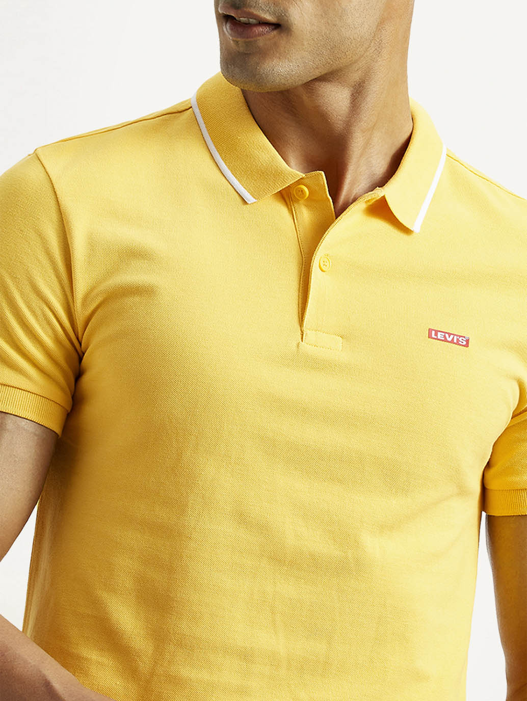 Men's Solid Polo T-shirt - Detail View