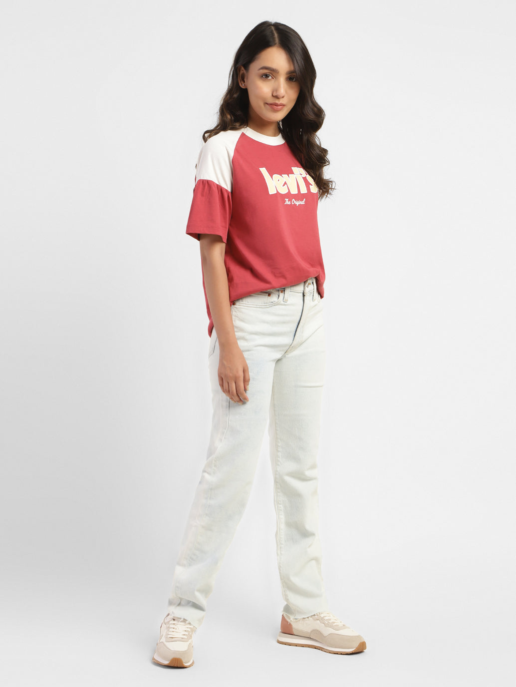 Women's Mid Rise Straight Fit Jeans