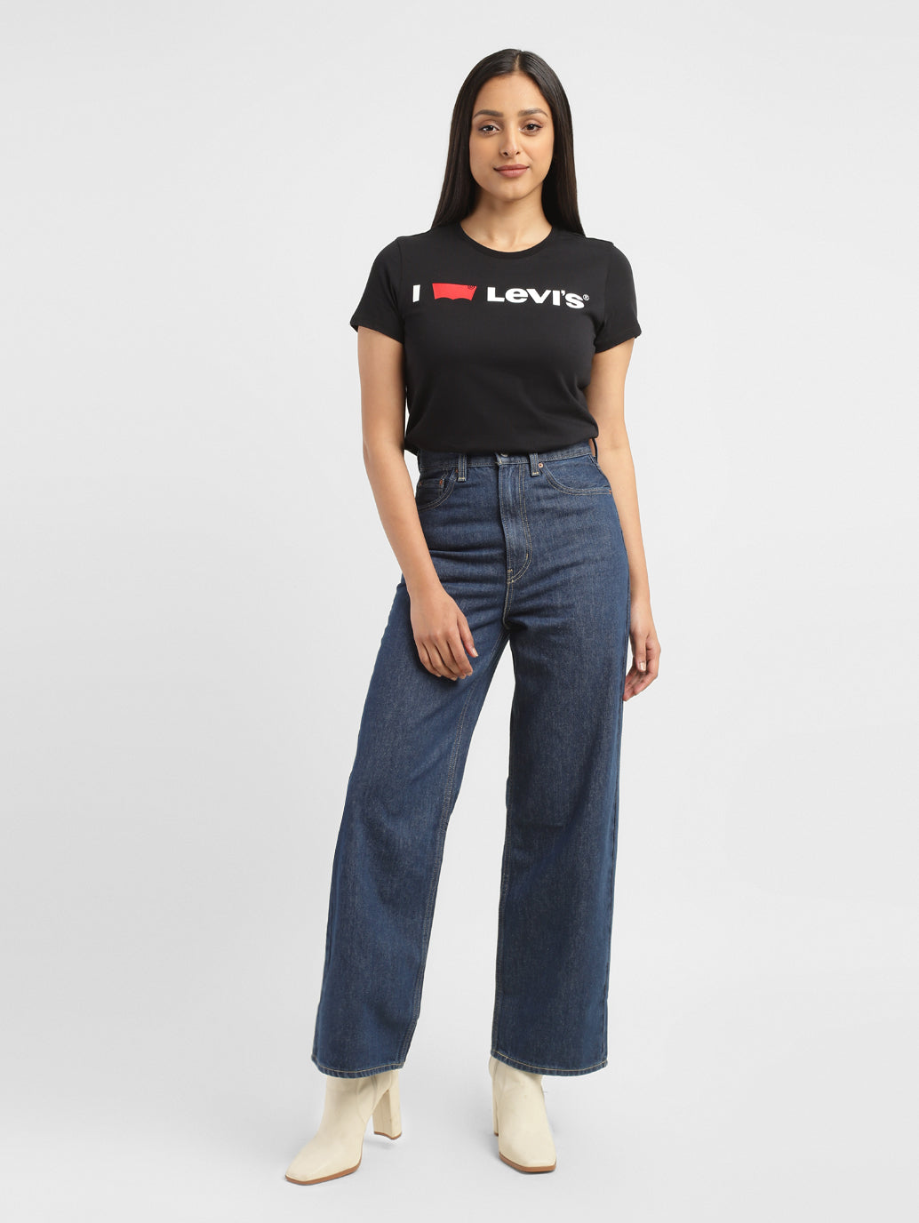 Women's High Rise Loose Fit Jeans