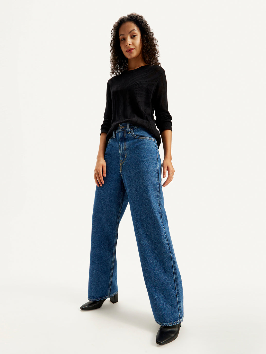 Women's High Rise Loose Fit Blue Jeans