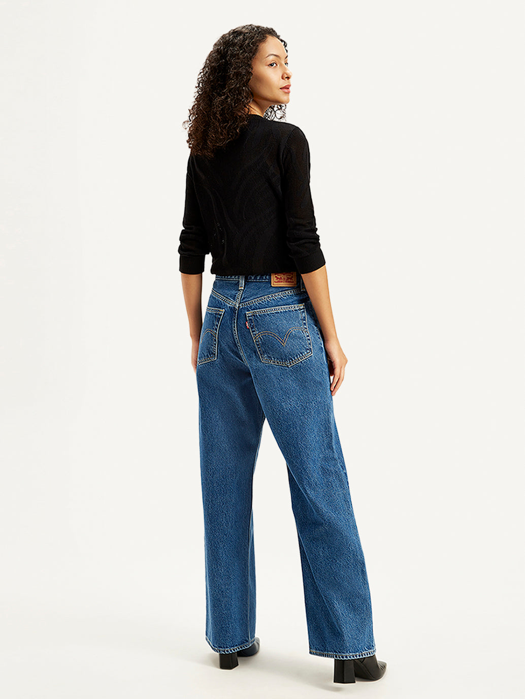 Women's High Rise Loose Fit Blue Jeans