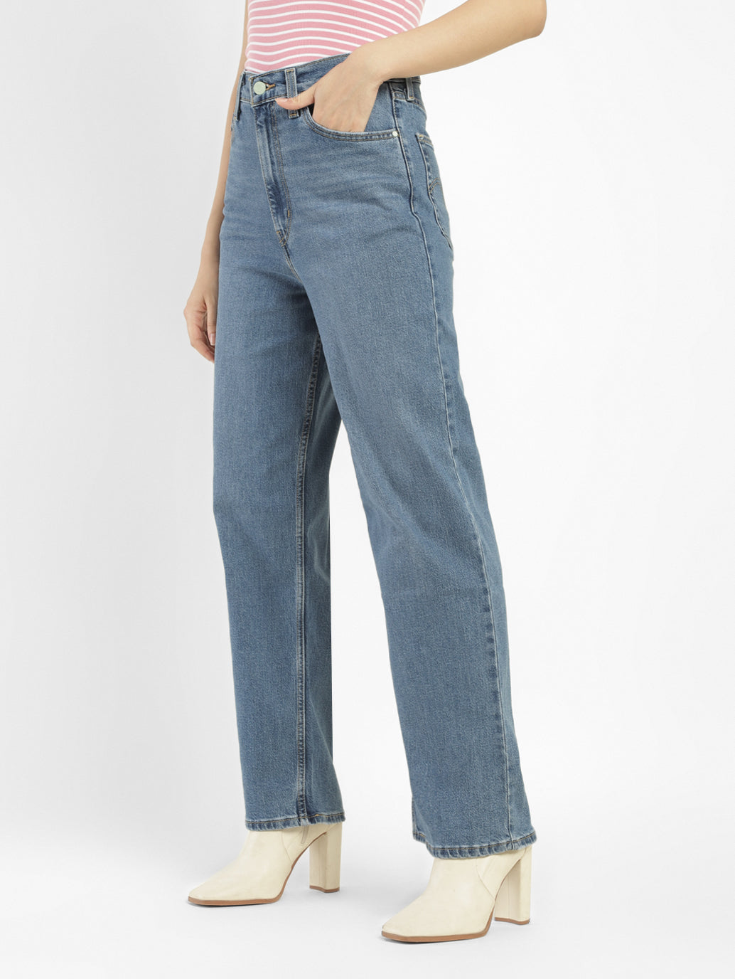 Women's High Rise Loose Fit Jeans