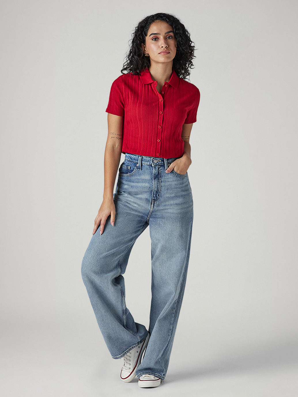 Women's Light Indigo Loose Fit High Rise Jeans