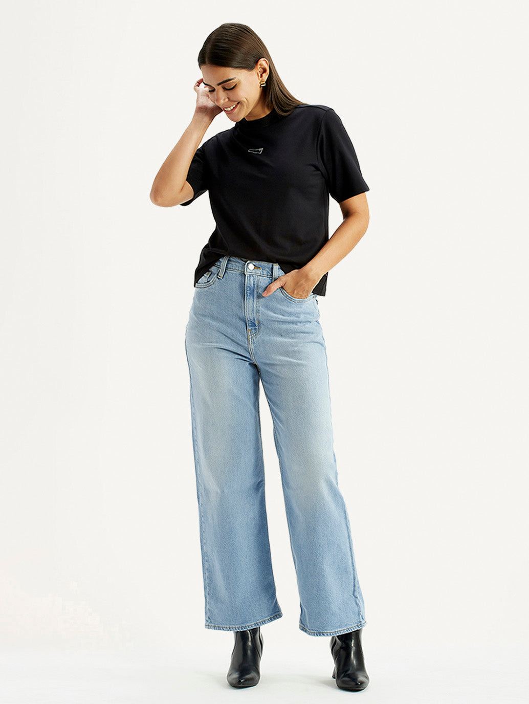 Women's Light Blue Wide Leg Fit High Rise Jeans - Styleshot View