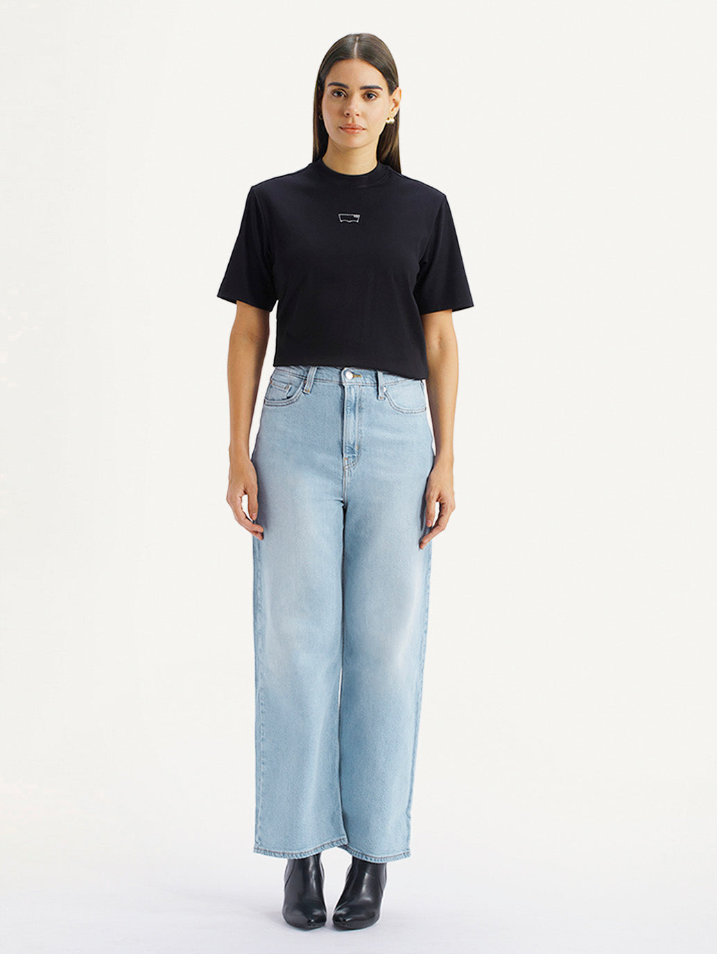 Women's Light Blue Wide Leg Fit High Rise Jeans - Front View