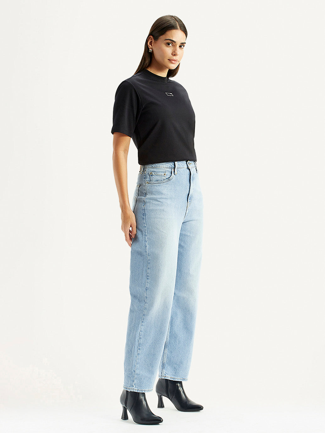Women's Light Blue Wide Leg Fit High Rise Jeans - Side View