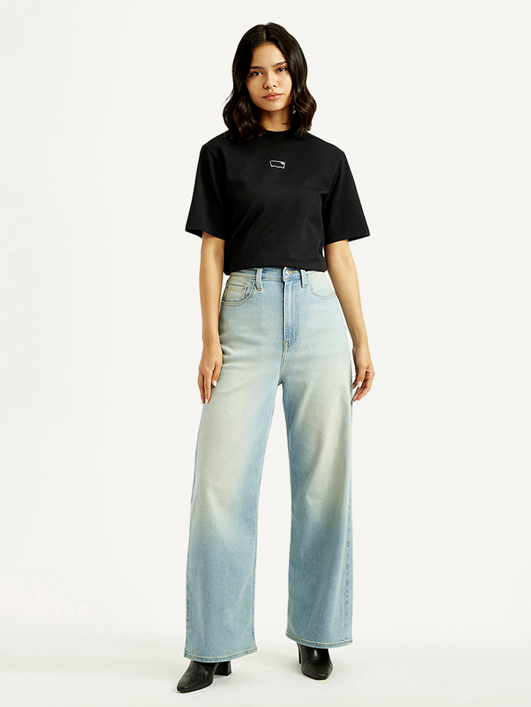 Women's Blue Loose Fit High Rise Jeans - Front View