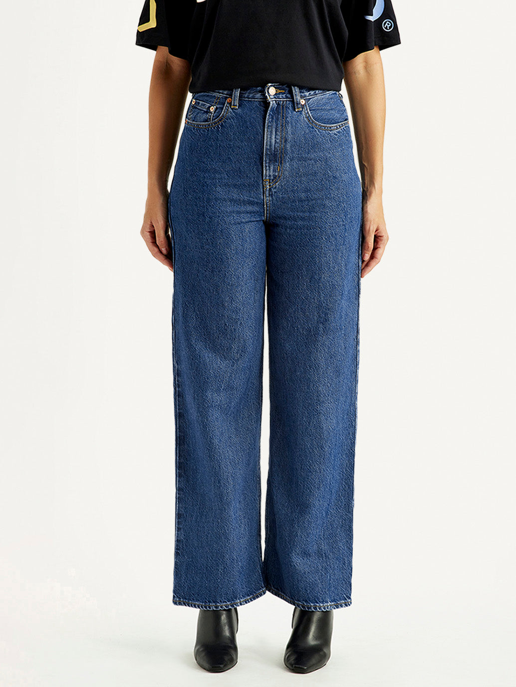 Women's Blue Loose Fit High Rise  Jeans - Front View