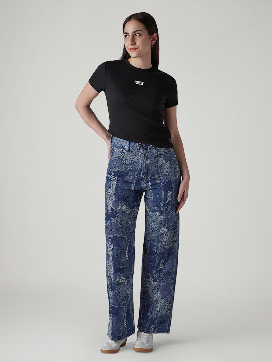 Women's Blue Loose Fit High Rise Jeans - Front View