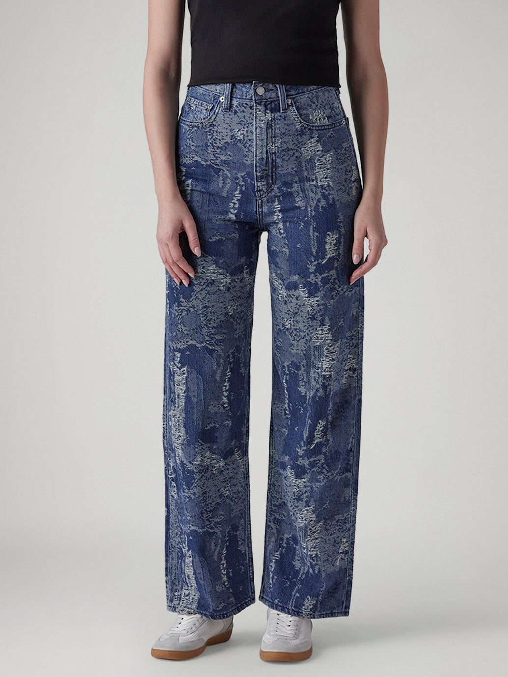 Women's Blue Loose Fit High Rise Jeans - Front View