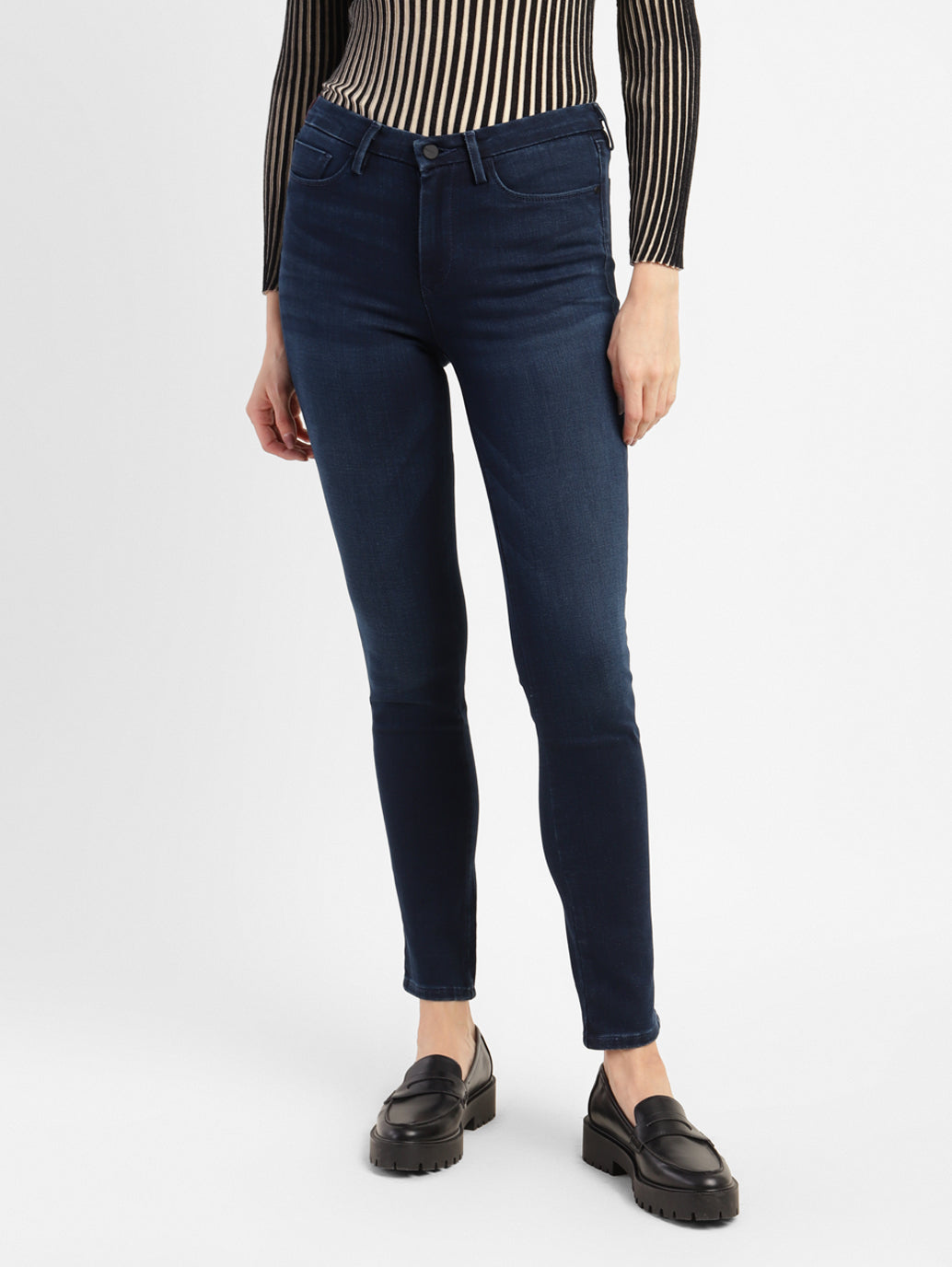 Women's 711 Blue Skinny Fit Mid Rise Jeans