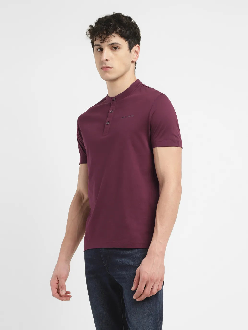 Men's Solid Slim Fit T-shirt