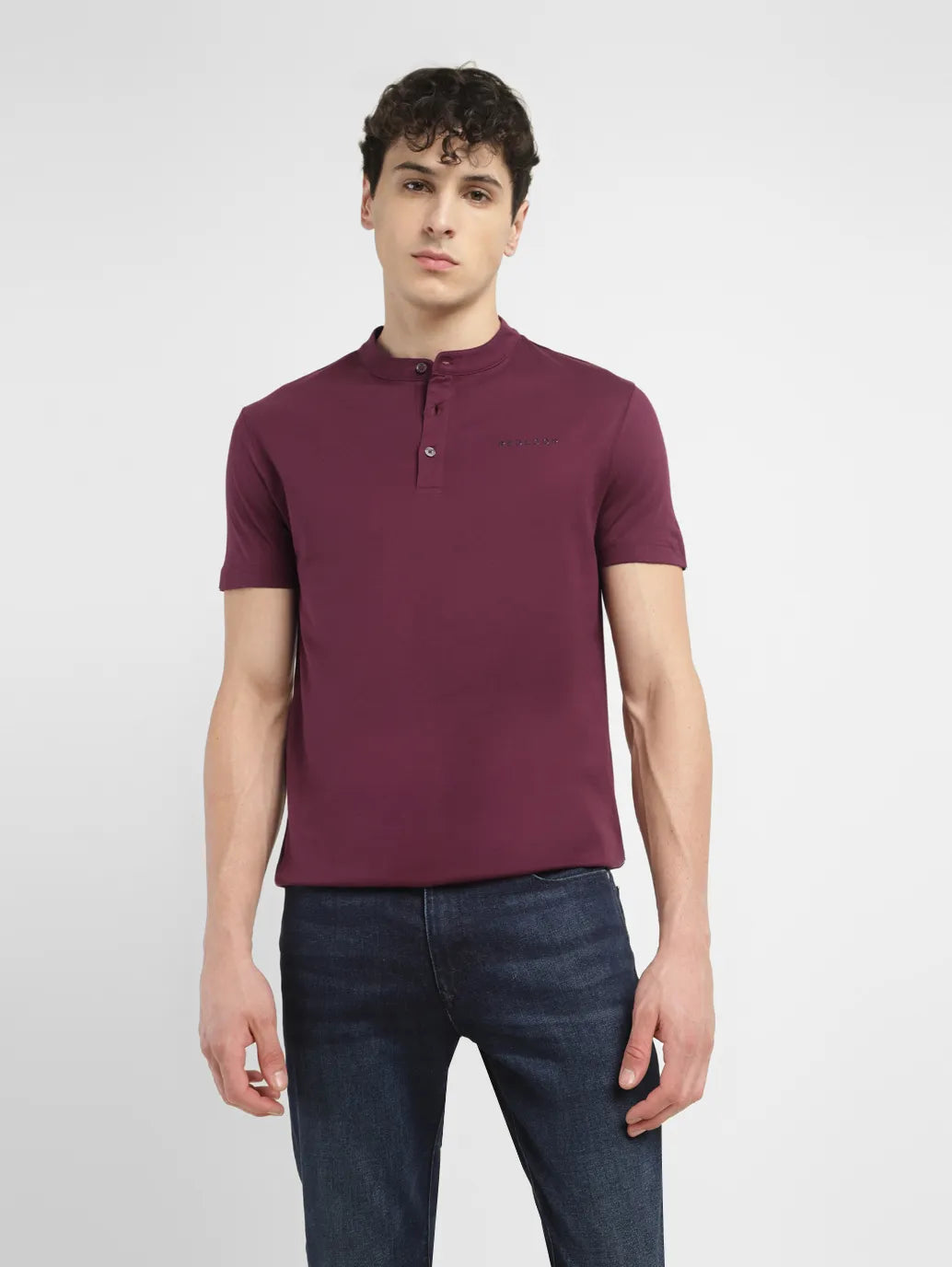 Men's Solid Slim Fit T-shirt