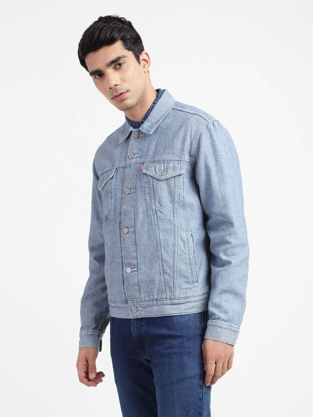 Men's Solid Spread Collar Denim Jacket