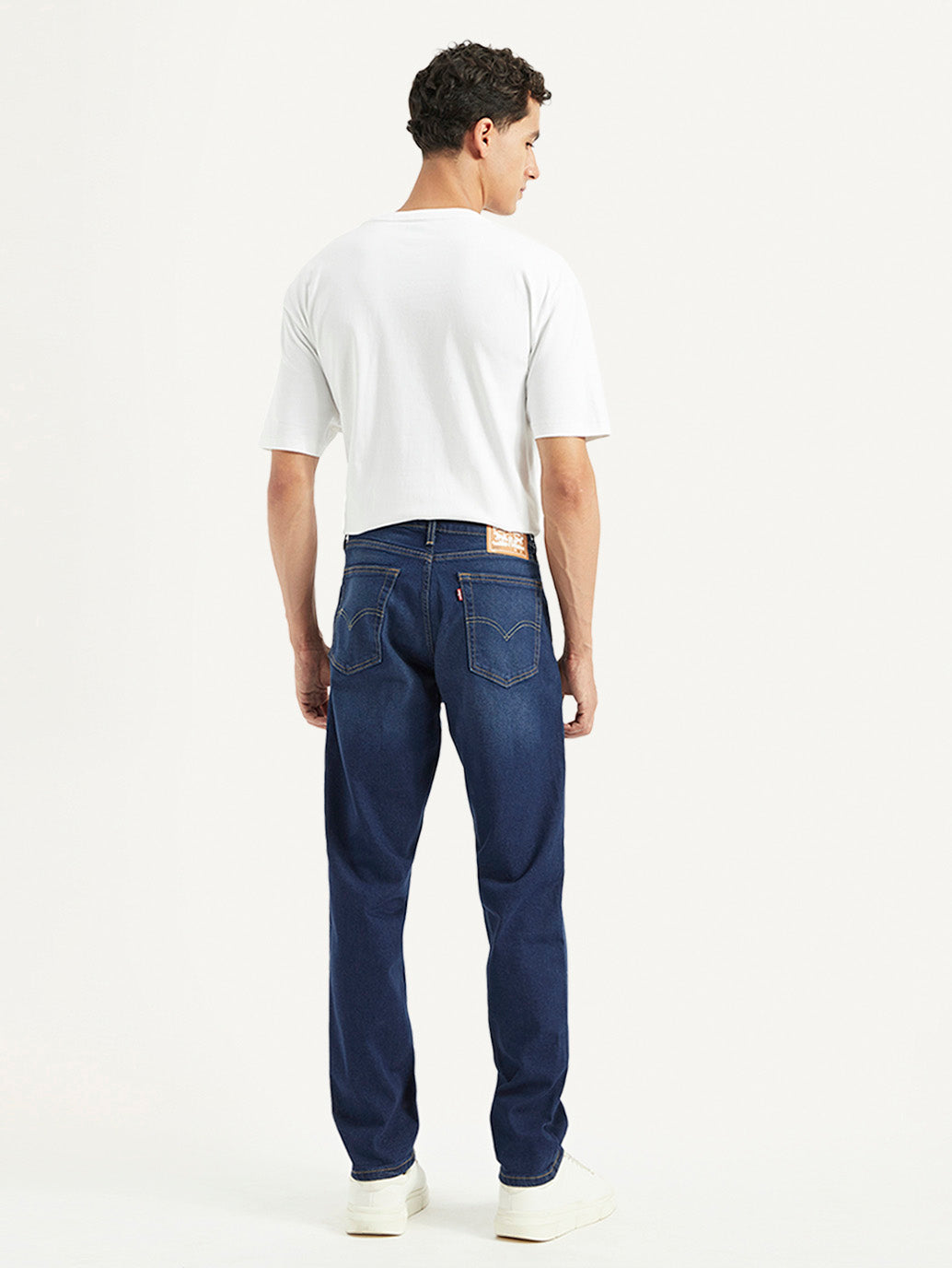 Men's 550'92 Dark Blue Loose Fit Mid Rise Jeans - Back View