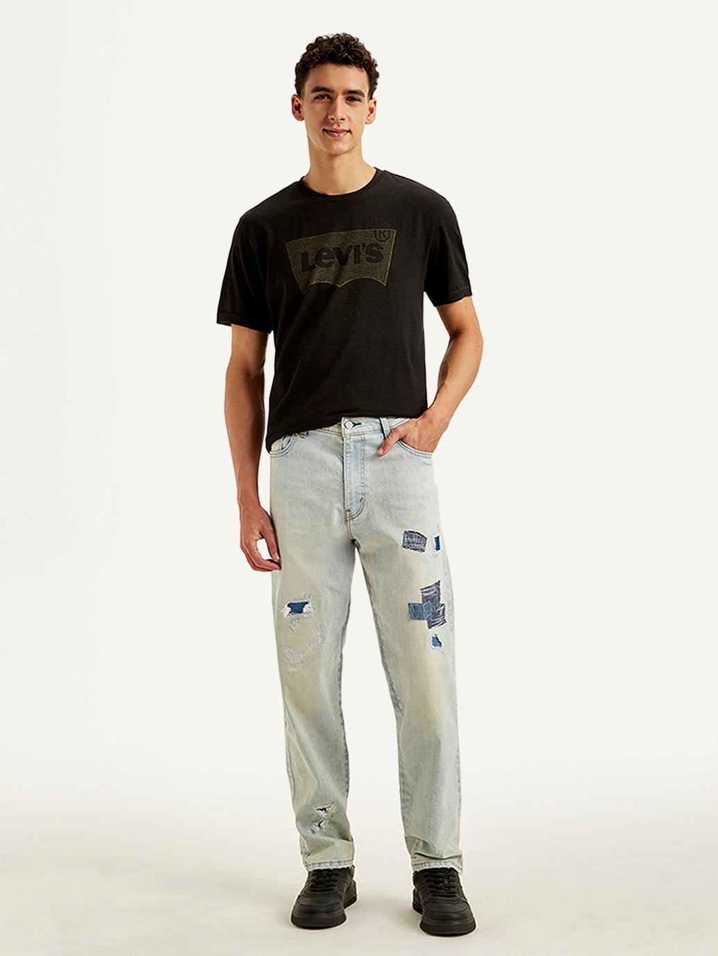 Men's 550'92 Blue Loose Fit Mid Rise Jeans - Front View