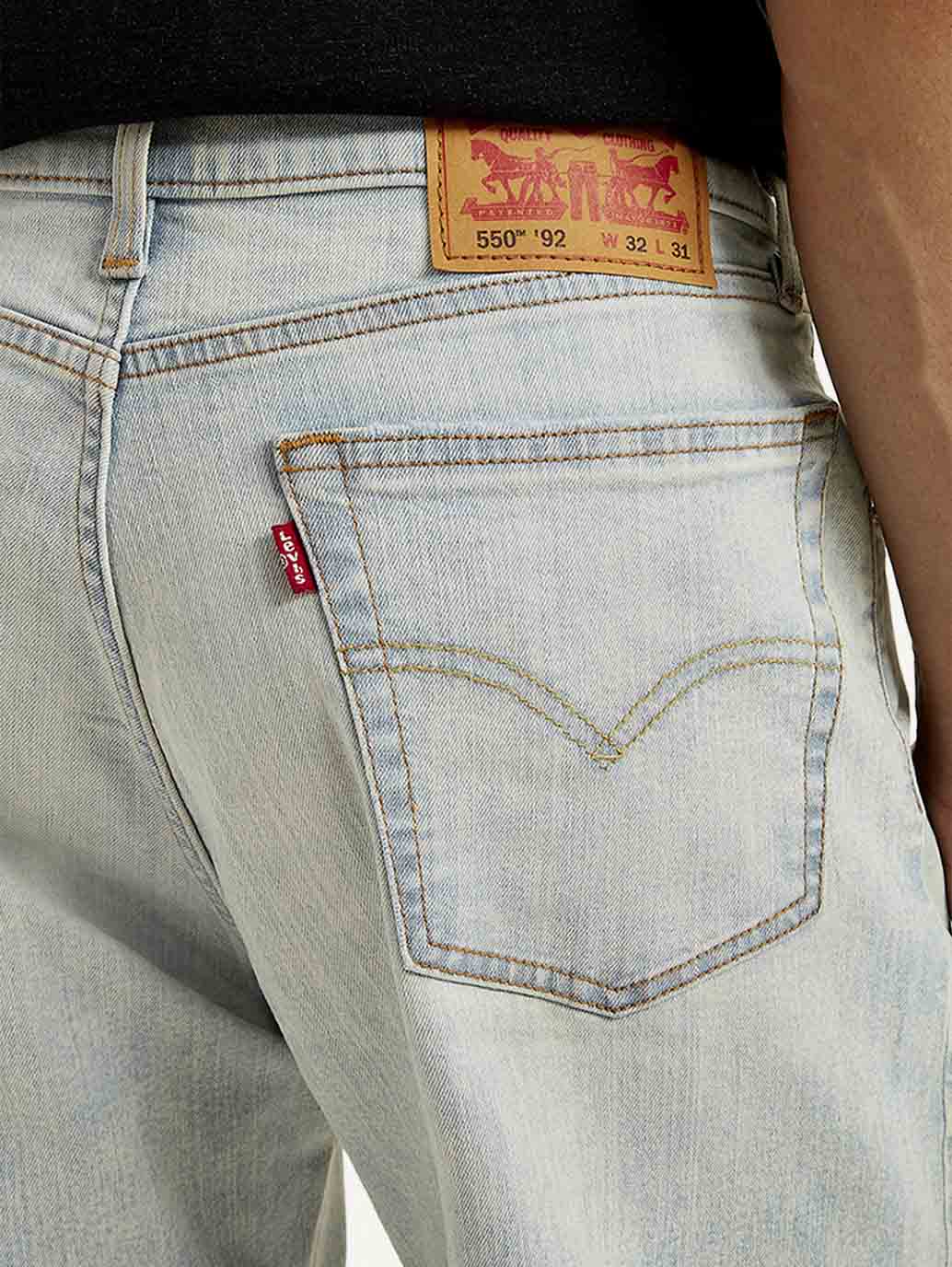 Men's 550'92 Blue Loose Fit Mid Rise Jeans - Detail View