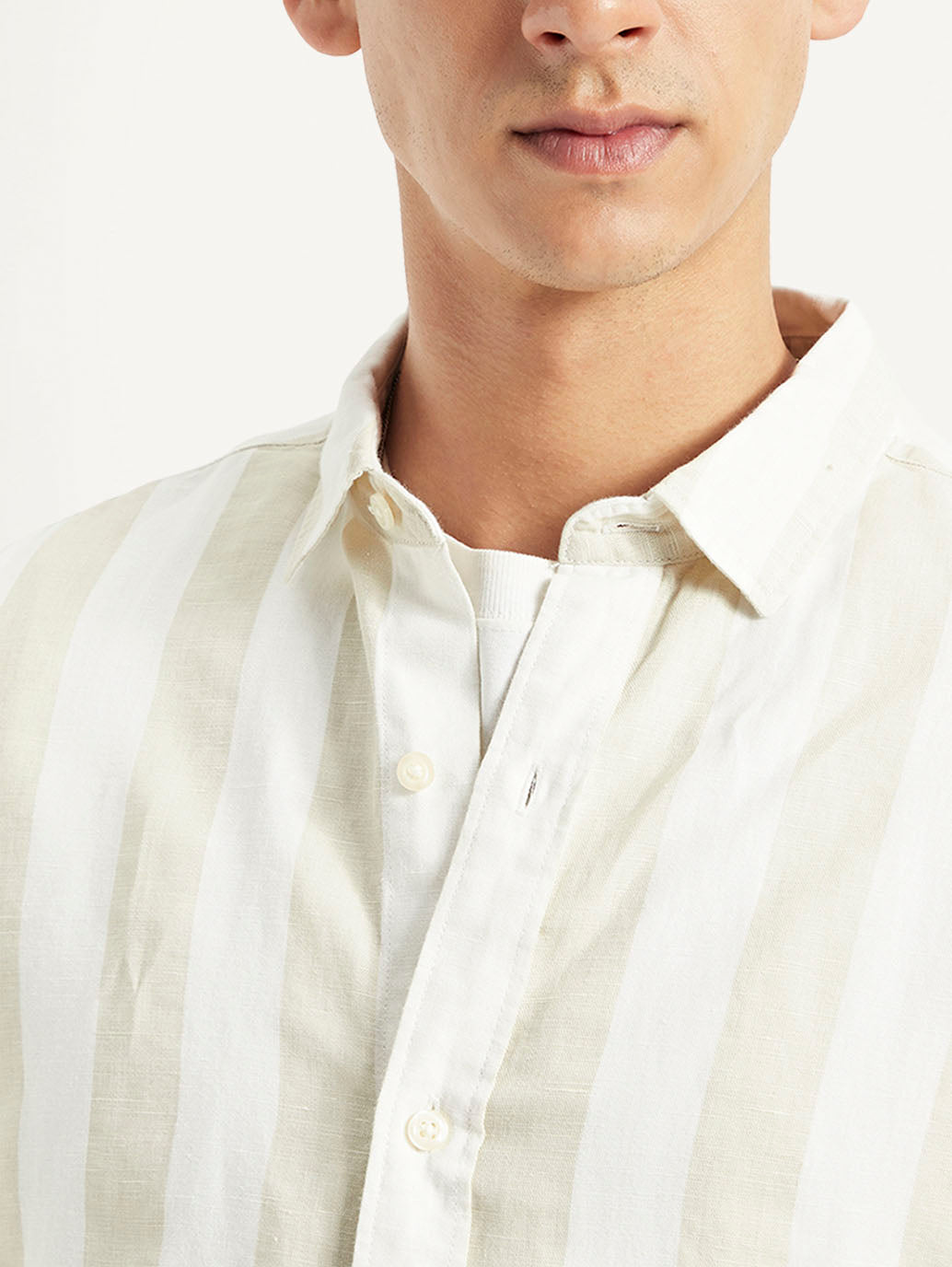 Men's Striped Relaxed Fit Shirt - Detail View