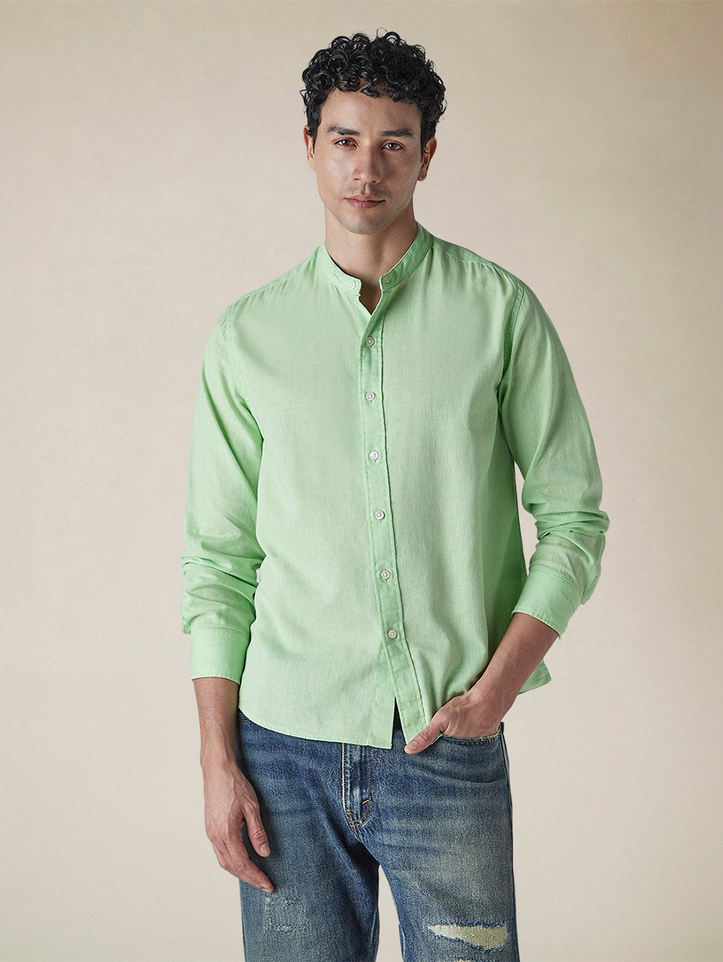 Men's Solid Slim Fit Shirt - 3e94cd5b-9426-47b7-a927-bdc84b90feb4 View