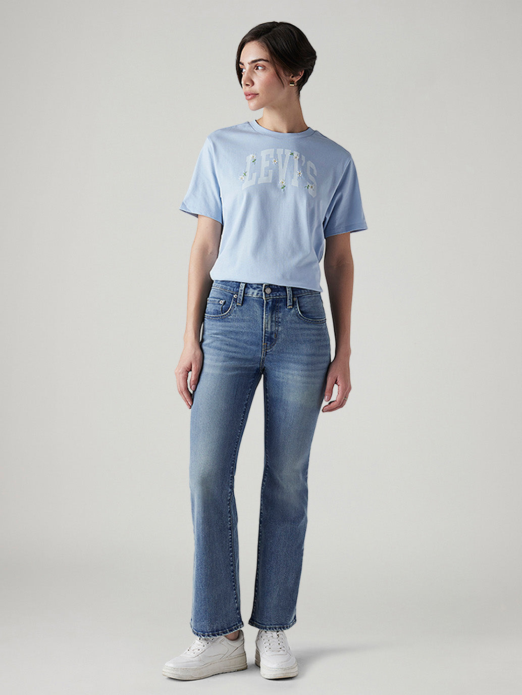 Women's 726 Med Indigo Flared Fit High Rise Jeans - Front View
