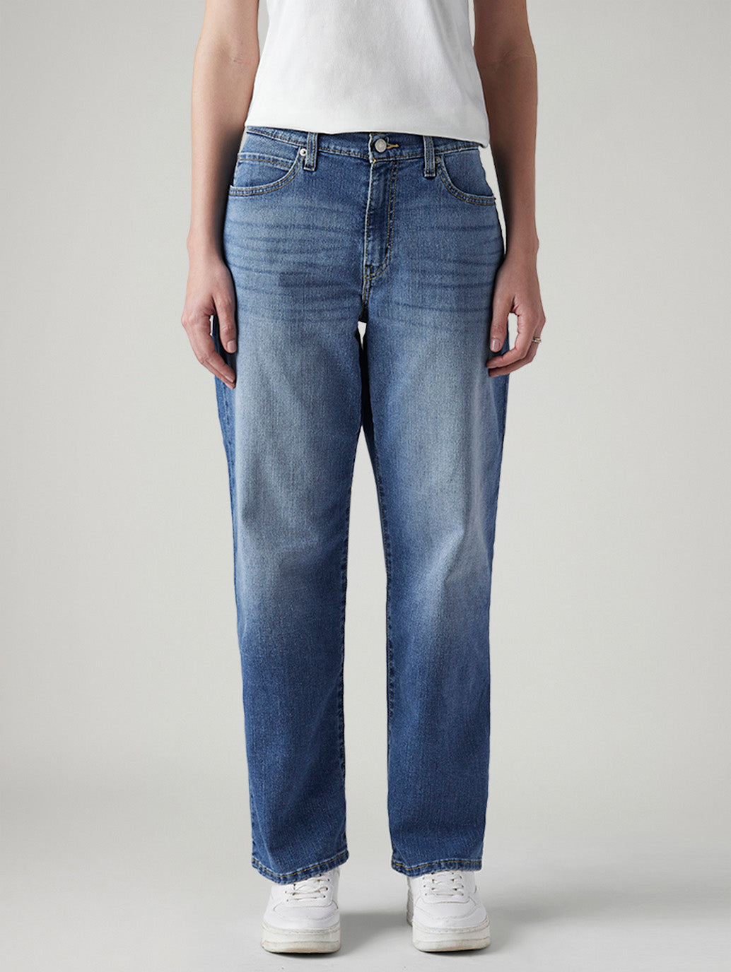 Women's 94 Med Indigo Baggy Fit High Rise Jeans - Front View