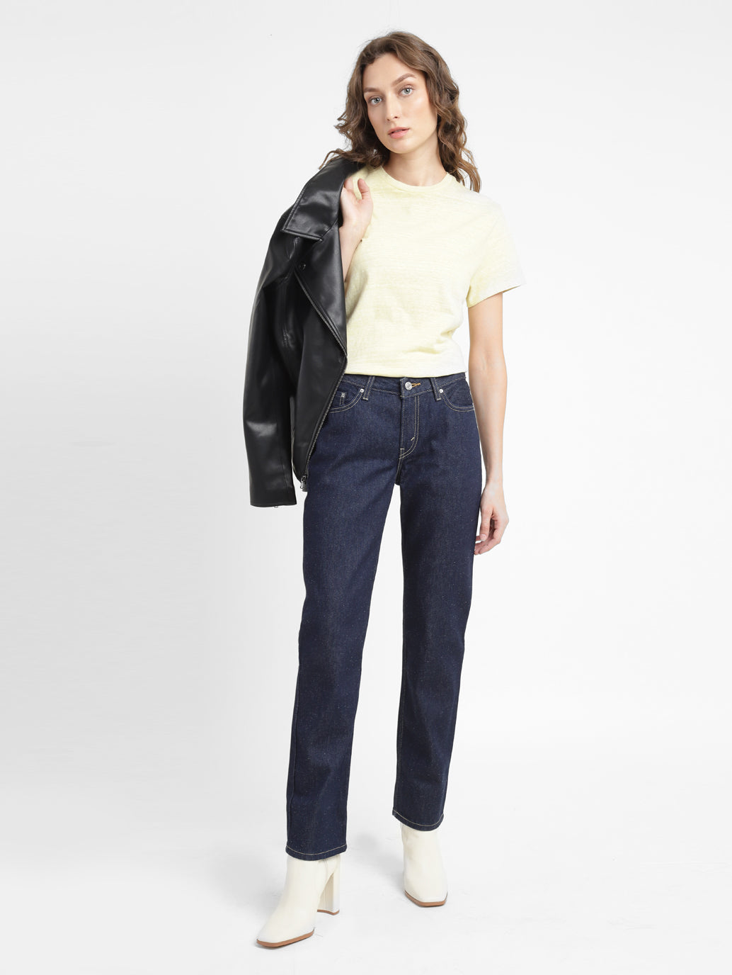 Women's Blue Low Pitch Straight Fit Mid Rise Jeans