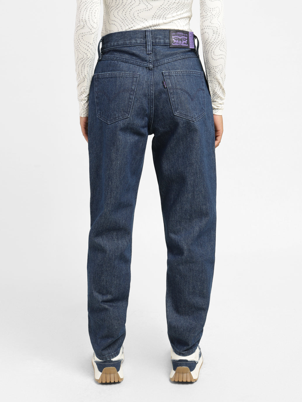 Levi's x Deepika Padukone Mid Rise Baggy Fit  Mom Jeans