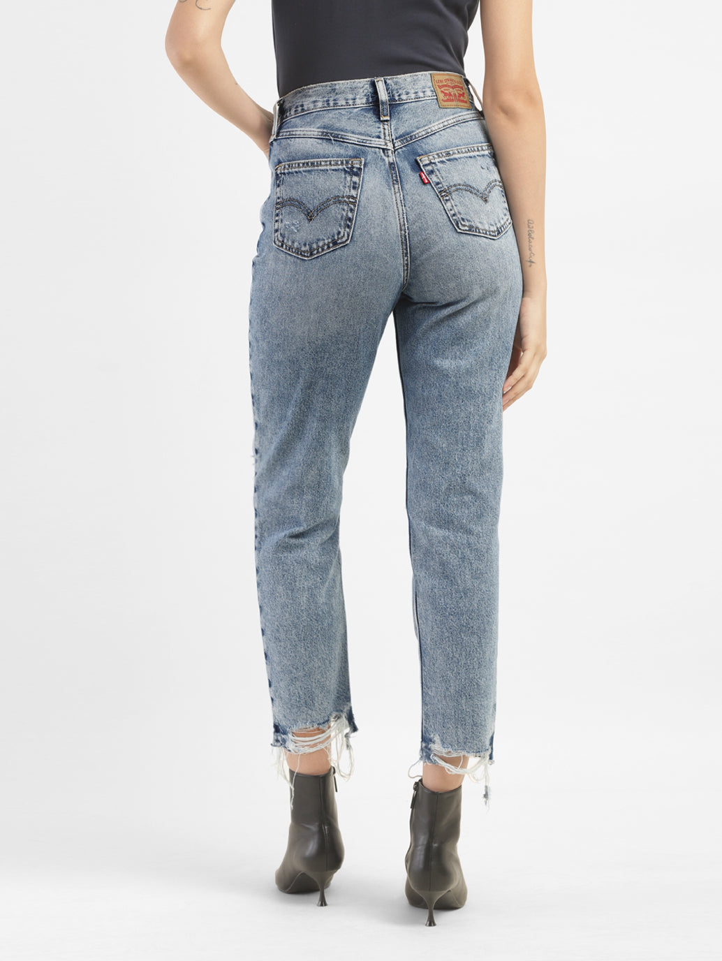 Regular Mom Fit Jeans, Button, Bottom at Rs 999/piece in Meerut