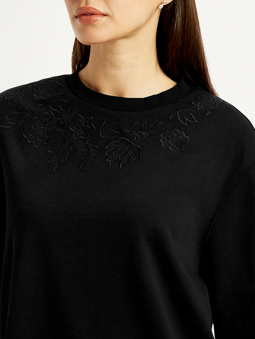 Women's Embroidered Black Relaxed Fit T-shirt - Detail View