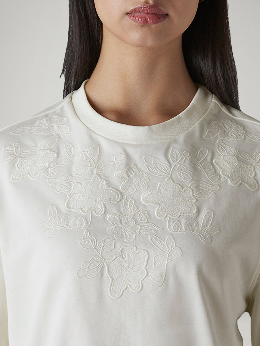 Women's Embroidered Relaxed Fit Top - 20 View