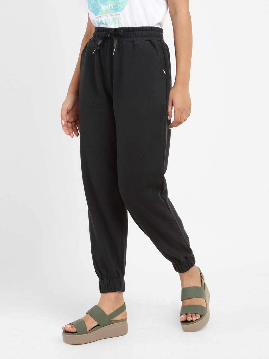 Levi's on sale joggers womens