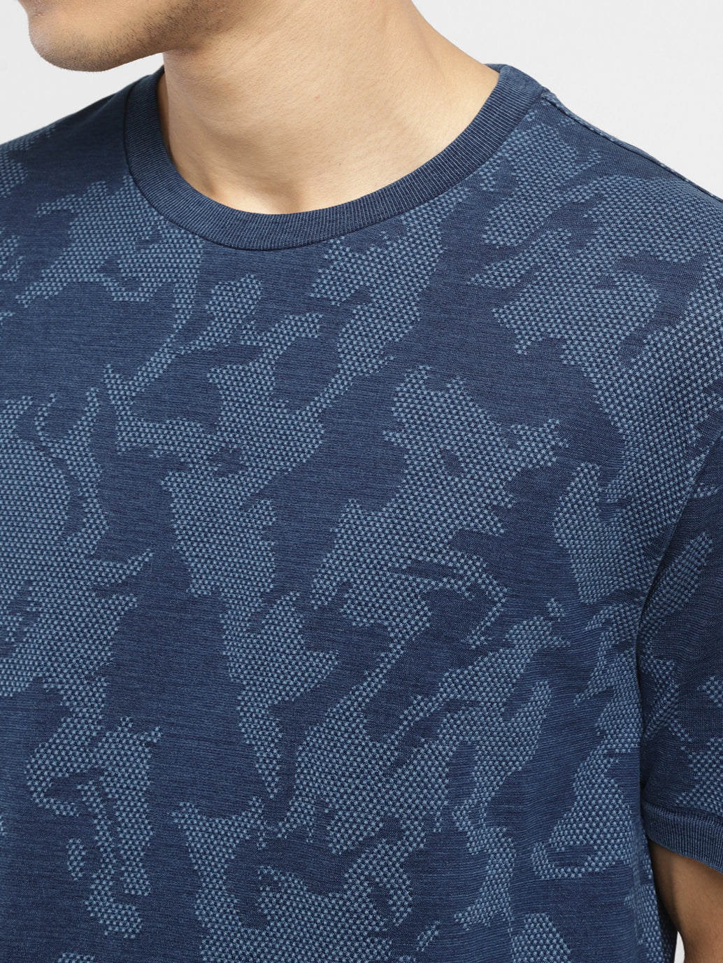 Men's Camo Slim Fit T-shirt