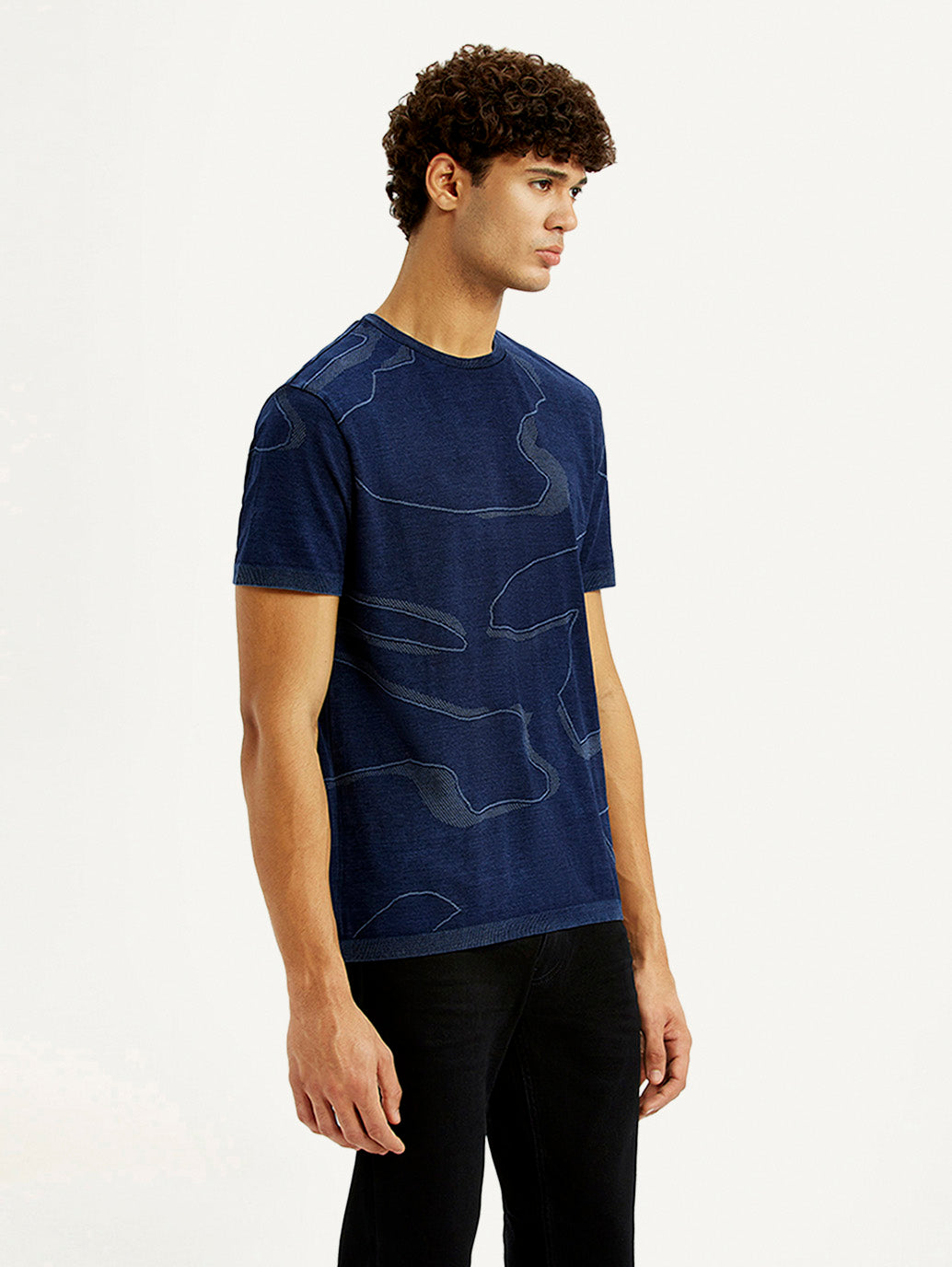 Men's Abstract Navy Blue Slim Fit Seamless T-shirt - Side View