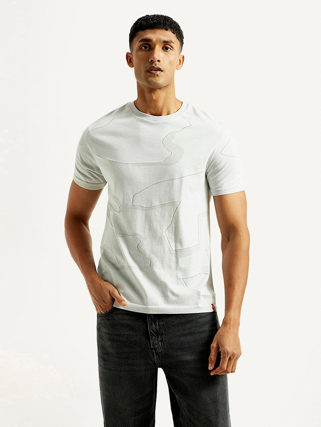 Men's Abstract White Slim Fit T-shirt - Front View